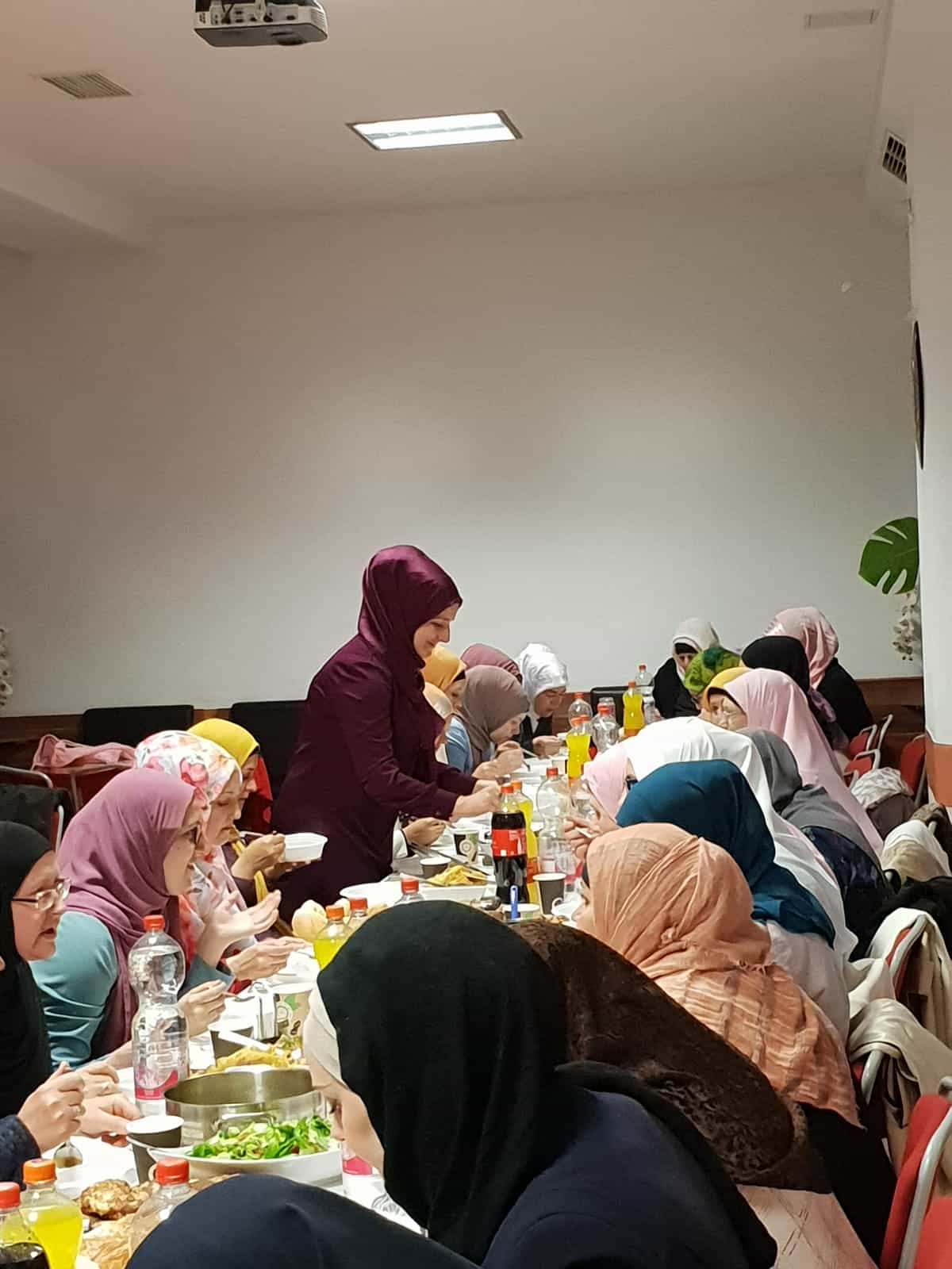 Forum žena IKB-a: Zajednički iftar