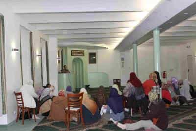 Održano predavanje za žene pod nazivom "Allahov nur"